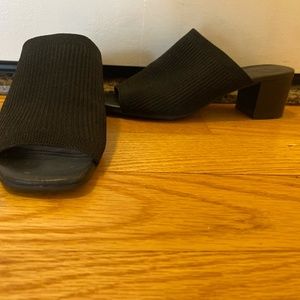 📮SOLD! Everlane The Glove Mule in ReKnit Size 7 Black